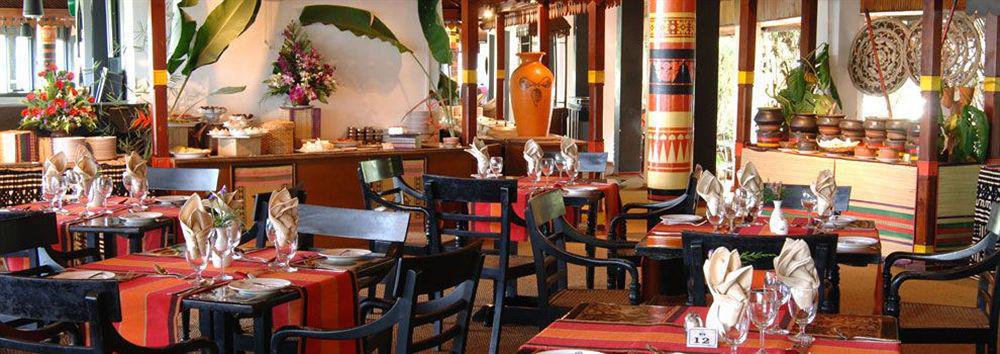 Hotel Hilltop Kandy Bagian luar foto